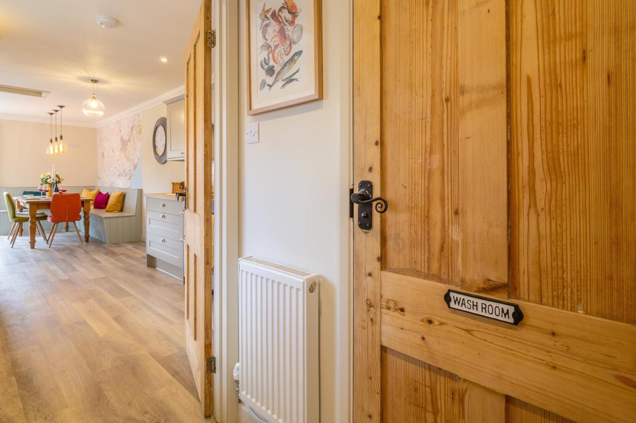 Immaculate Luxury Retreat In Pretty Village With Great Pubs - Box Valley Cottage 스톡바이네이랜드 외부 사진